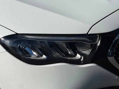 MERCEDES-BENZ E-CLASS - 8