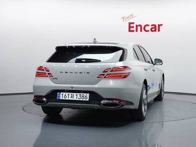 2024 Genesis THE NEW G70 SHOOTING BRAKE photo 3