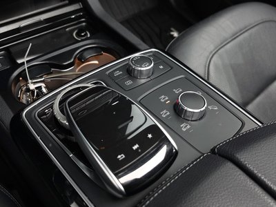 2017 Mercedes-BENZ GLS — миниатюра 22