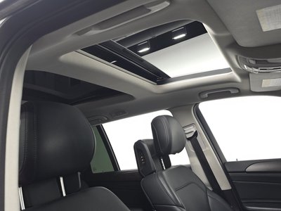2017 Mercedes-BENZ GLS — миниатюра 21