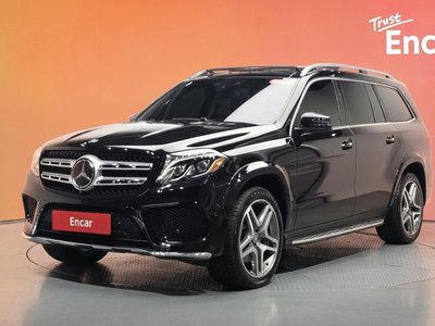 2017 Mercedes-BENZ GLS — фото 1