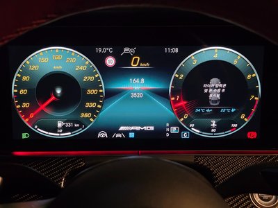 MERCEDES-BENZ AMG GT - 8