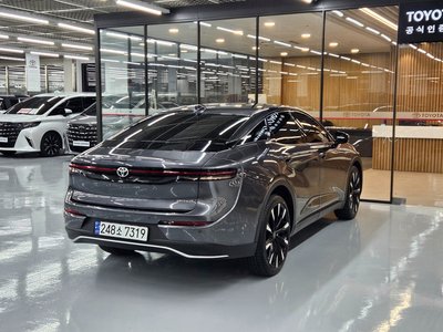 TOYOTA CROWN CROSSOVER - 4