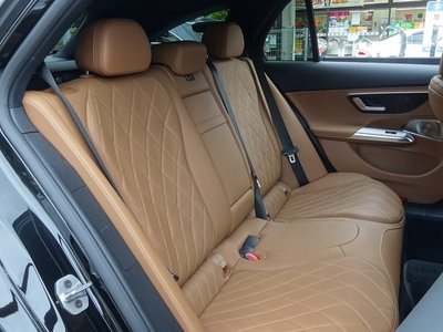 MERCEDES-BENZ E-CLASS - 9