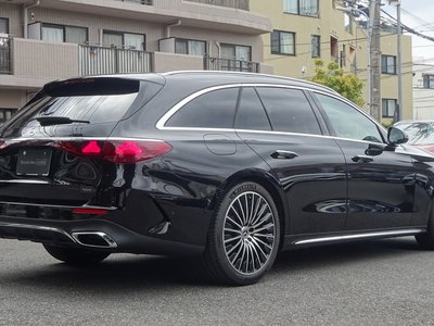 MERCEDES-BENZ E-CLASS - 4