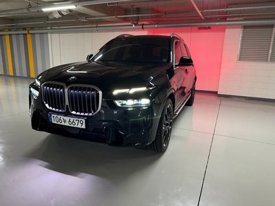 BMW X7 - 1