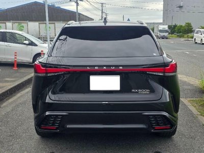 صورة 7 لـ 2023 Lexus RX
