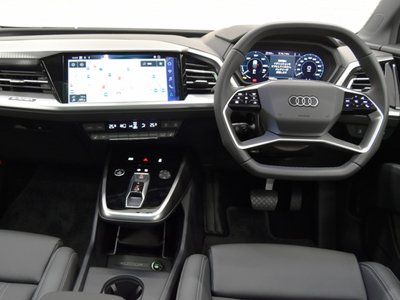 2025 AUDI Q4 SPORTBACK E-TRON photo 9