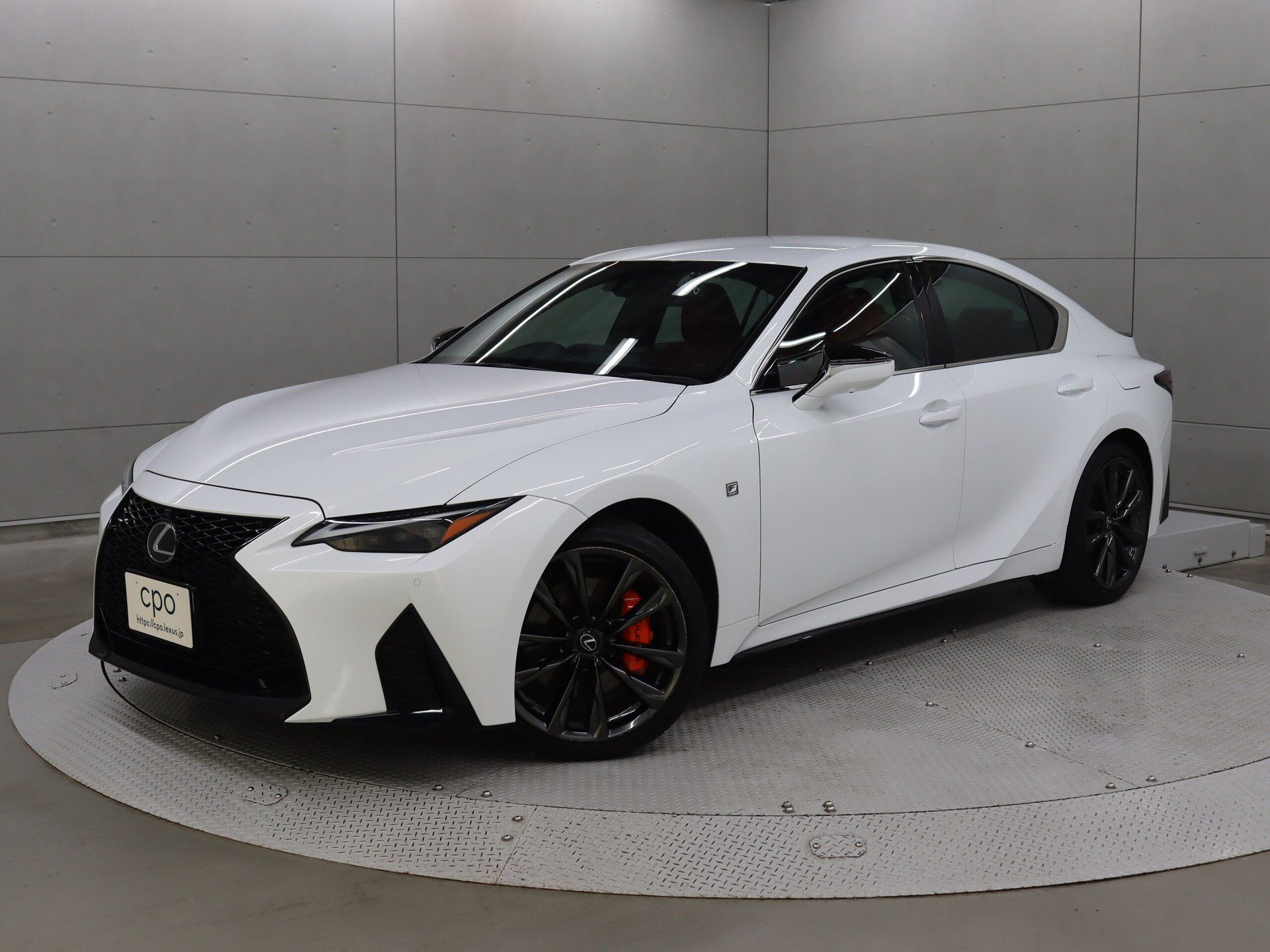 LEXUS IS - View 1
