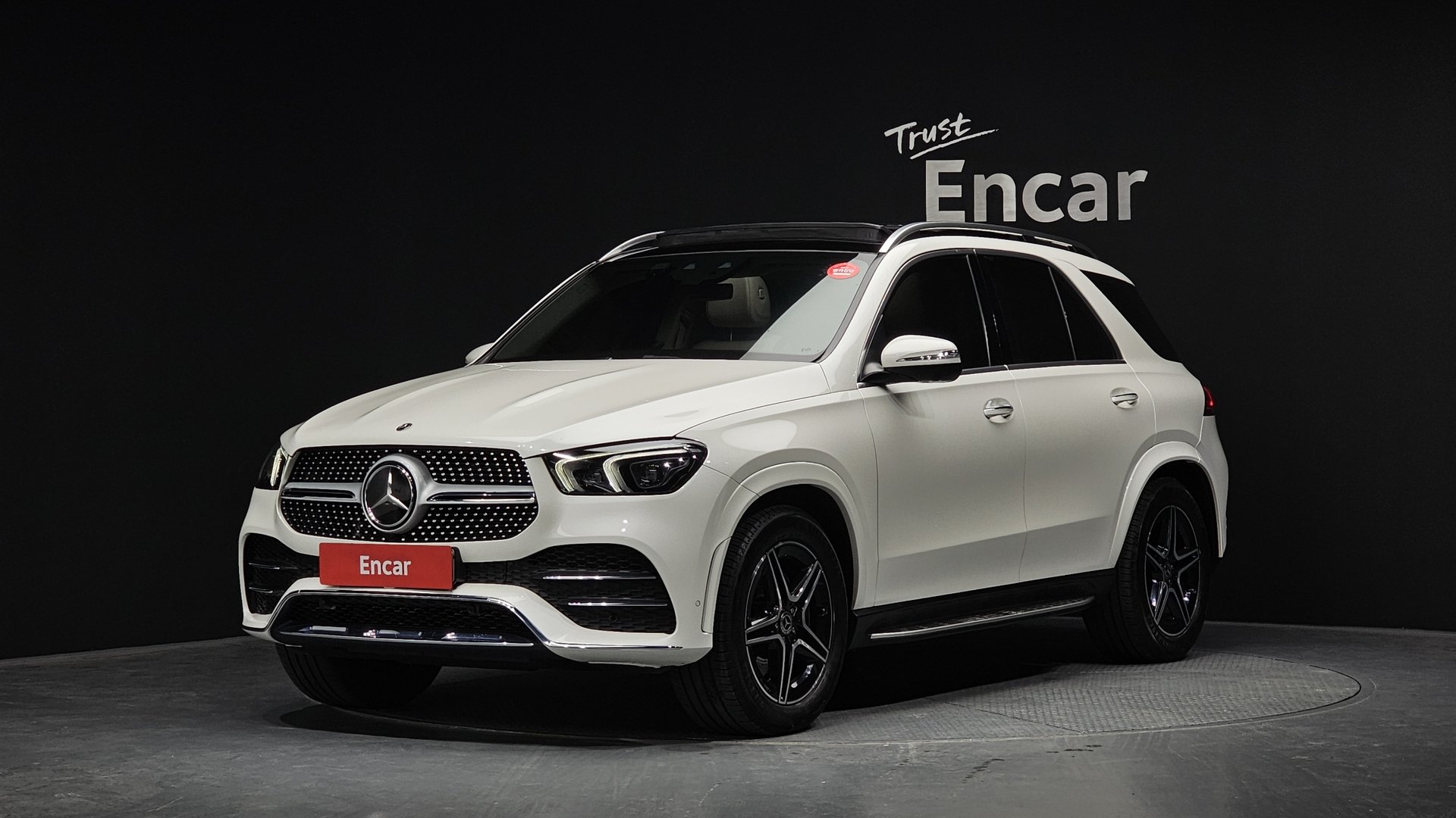 MERCEDES-BENZ GLE - View 1