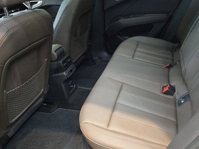 صورة 9 لـ 2025 AUDI Q4 E-TRON