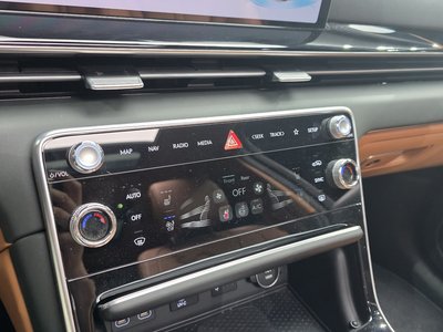 2024 Genesis GV80 — миниатюра 31