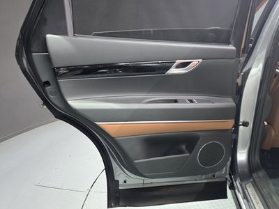 2024 Genesis GV80 — миниатюра 15