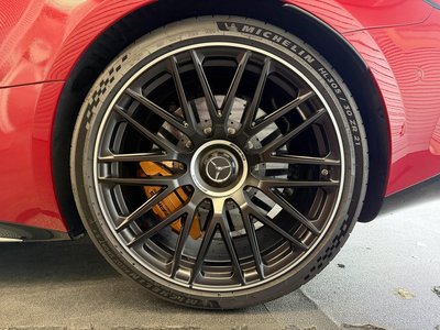 2025 Mercedes-BENZ GT AMG 缩略图 12