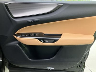 صورة مصغرة 20 لـ 2024 Lexus NX