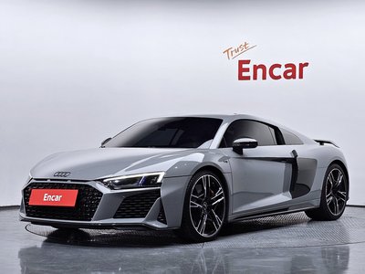 2022 AUDI R8 — фото 1