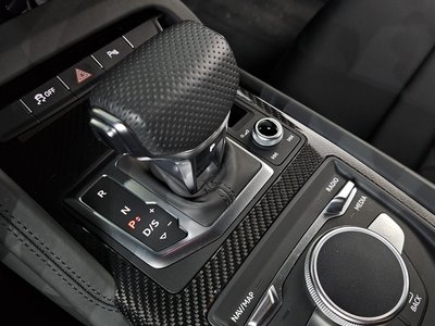 2022 AUDI R8 — фото 9