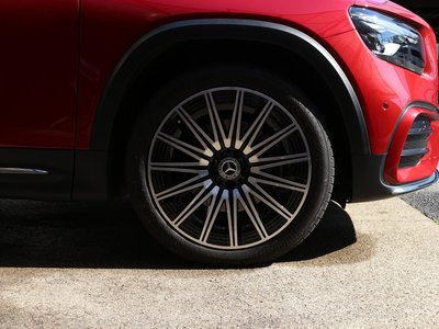 MERCEDES-BENZ GLB - 5