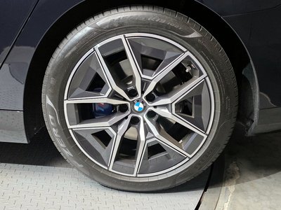 BMW 5 SERIES - 6