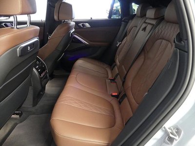 صورة 10 لـ 2026 BMW X6