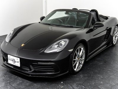 صورة 22 لـ 2016 Porsche 718
