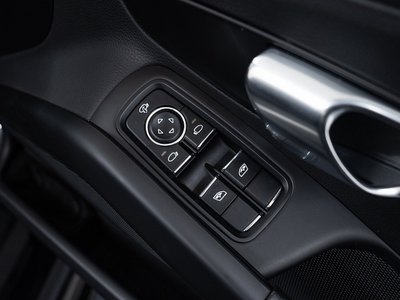صورة 70 لـ 2016 Porsche 718