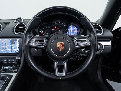 صورة 55 لـ 2016 Porsche 718