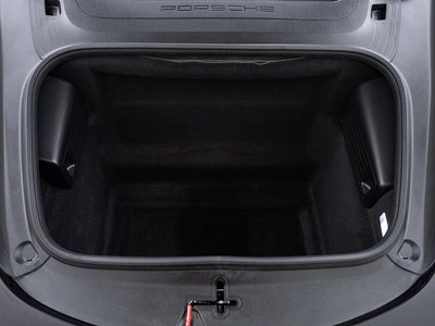 صورة 75 لـ 2016 Porsche 718
