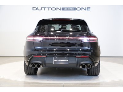 2022 Porsche MACAN photo 10