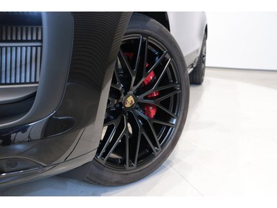 2022 Porsche MACAN photo 4