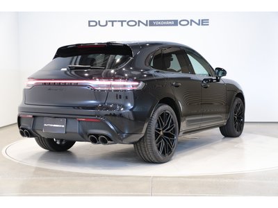 2022 Porsche MACAN photo 9