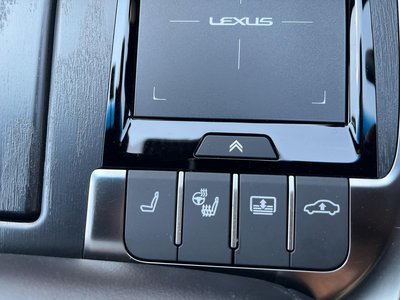 LEXUS LS - 8