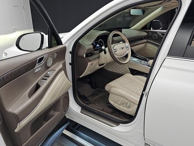 2020 Genesis GV80 thumbnail 13
