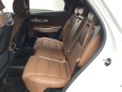 صورة مصغرة 17 لـ 2022 Genesis GV70