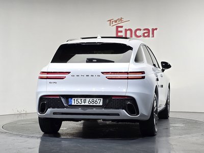 2022 Genesis GV70 photo 4