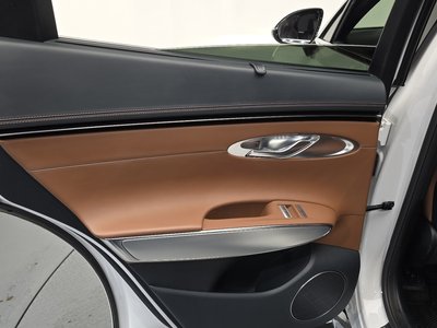 صورة مصغرة 15 لـ 2022 Genesis GV70