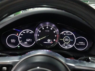 PORSCHE CAYENNE - 10