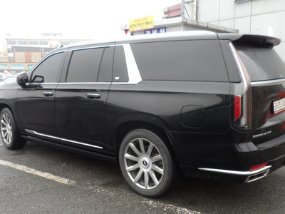 CADILLAC ESCALADE 5TH GENERATION - 1
