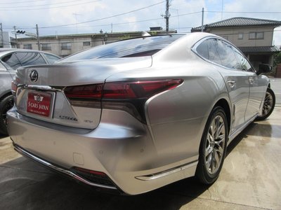 LEXUS LS - 9