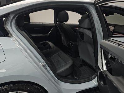 2026 BMW 5 SERIES — миниатюра 19