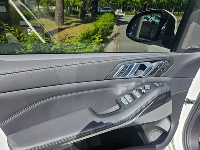 BMW X7 - 10