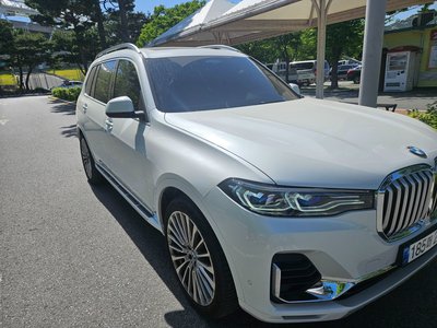 BMW X7 - 1