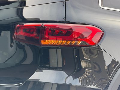 MERCEDES-BENZ GLB - 10