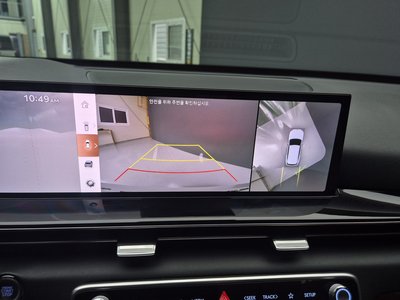 2024 Genesis GV80 thumbnail 11