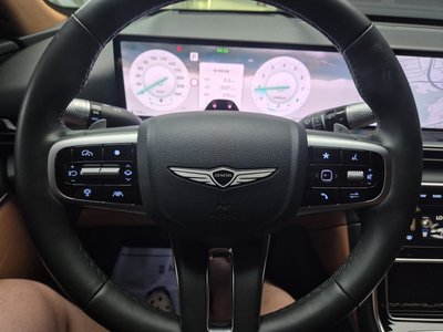 2024 Genesis GV80 thumbnail 12