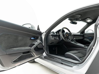 صورة مصغرة 23 لـ 2022 Porsche 718