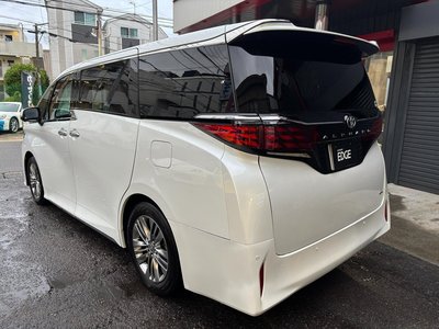 TOYOTA ALPHARD - 5