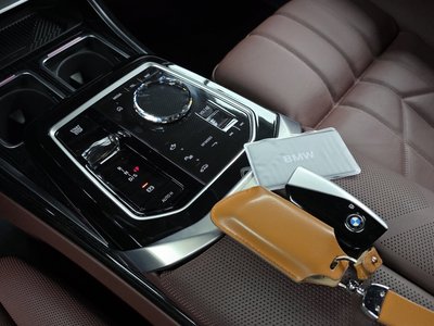 BMW 7 SERIES - 9