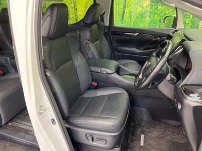 TOYOTA ALPHARD - 8