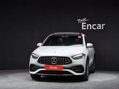 MERCEDES-BENZ GLA - 2